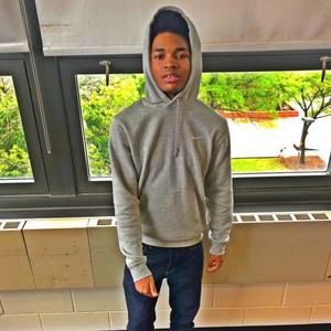 Meet your Posher, Derrò